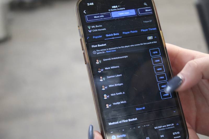 Tận dụng chênh lệch nhà cái